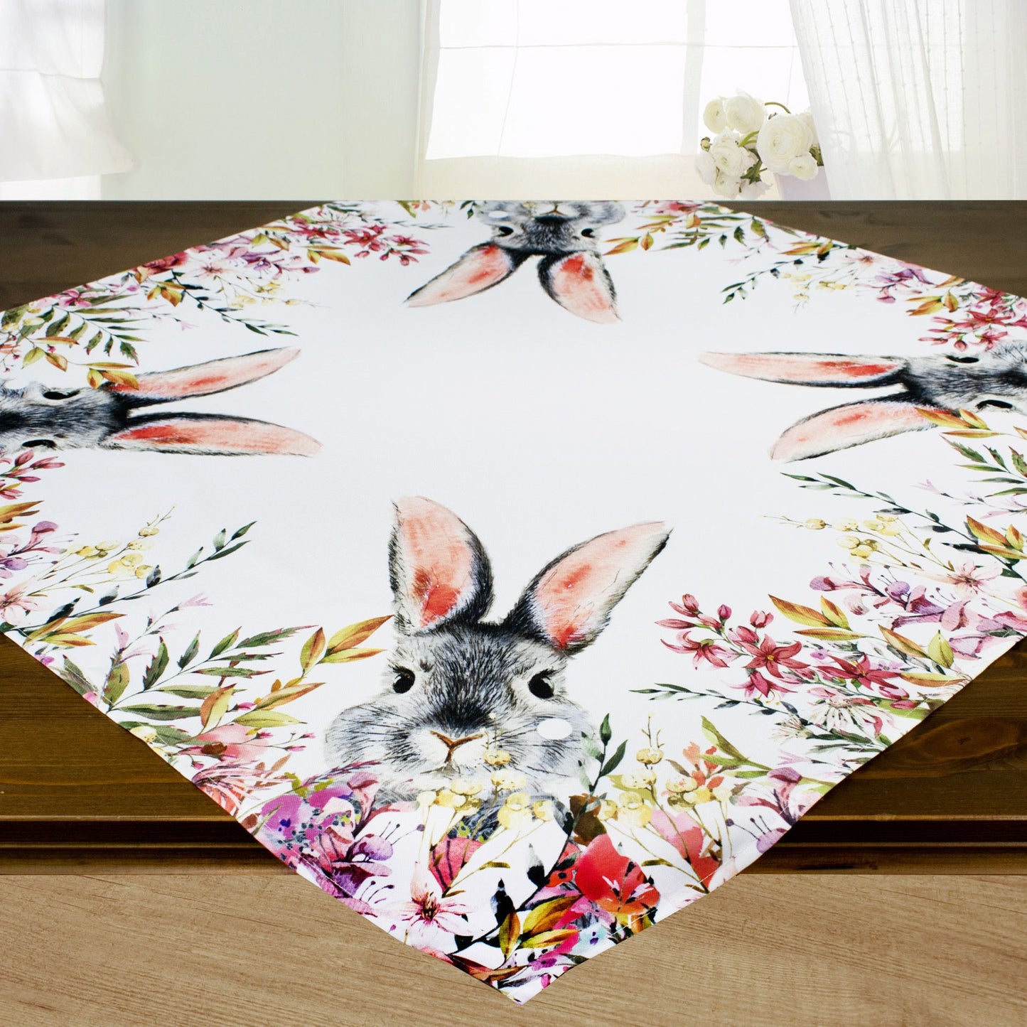 Tischdecke mit Digitaldruck 85x85cm "Osterhase mit pinken Blumen"